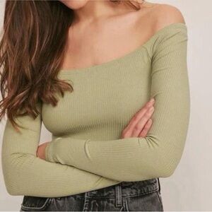 Uniqlo x Lemaire Pistachio Green Wide Neck Ribbed Knjt Top